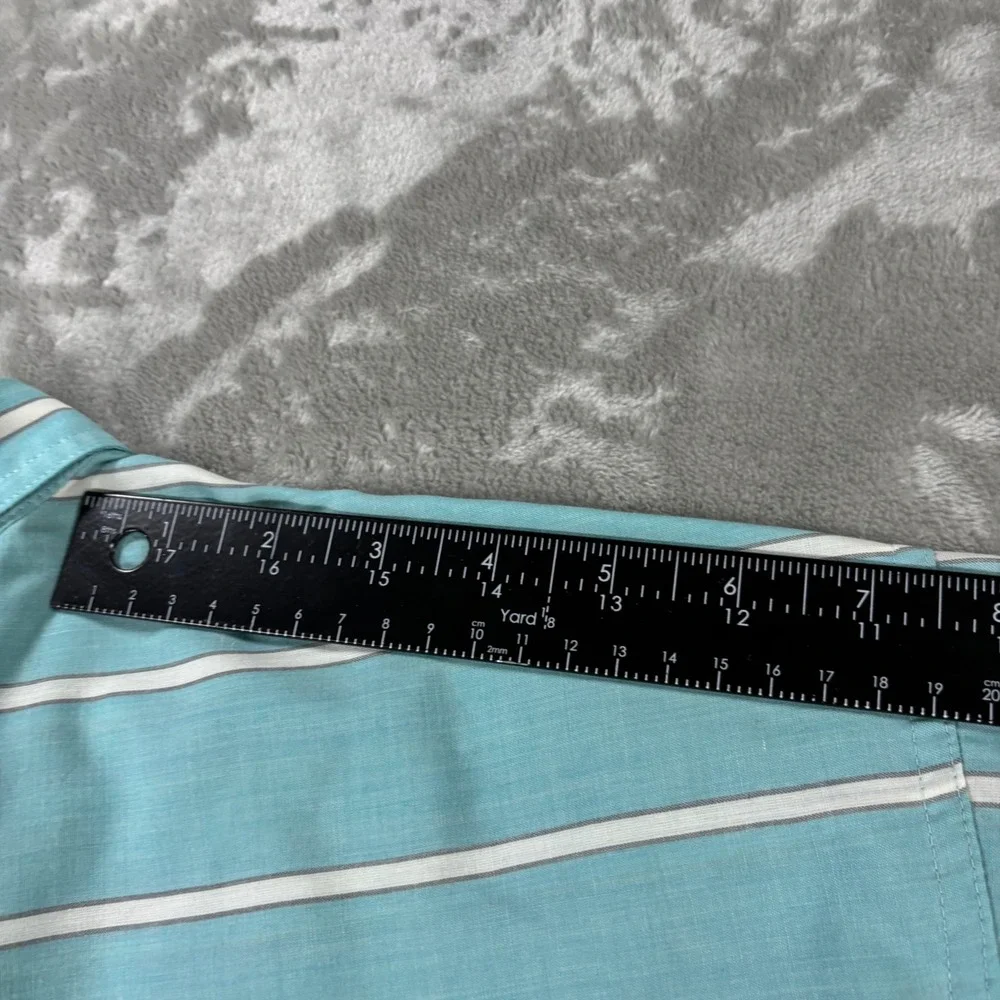 Levis Silver Tab Men Medium Turquoise White Striped Short Sleeve Button Down 90s